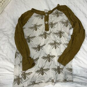 Kate Quinn boys tshirt